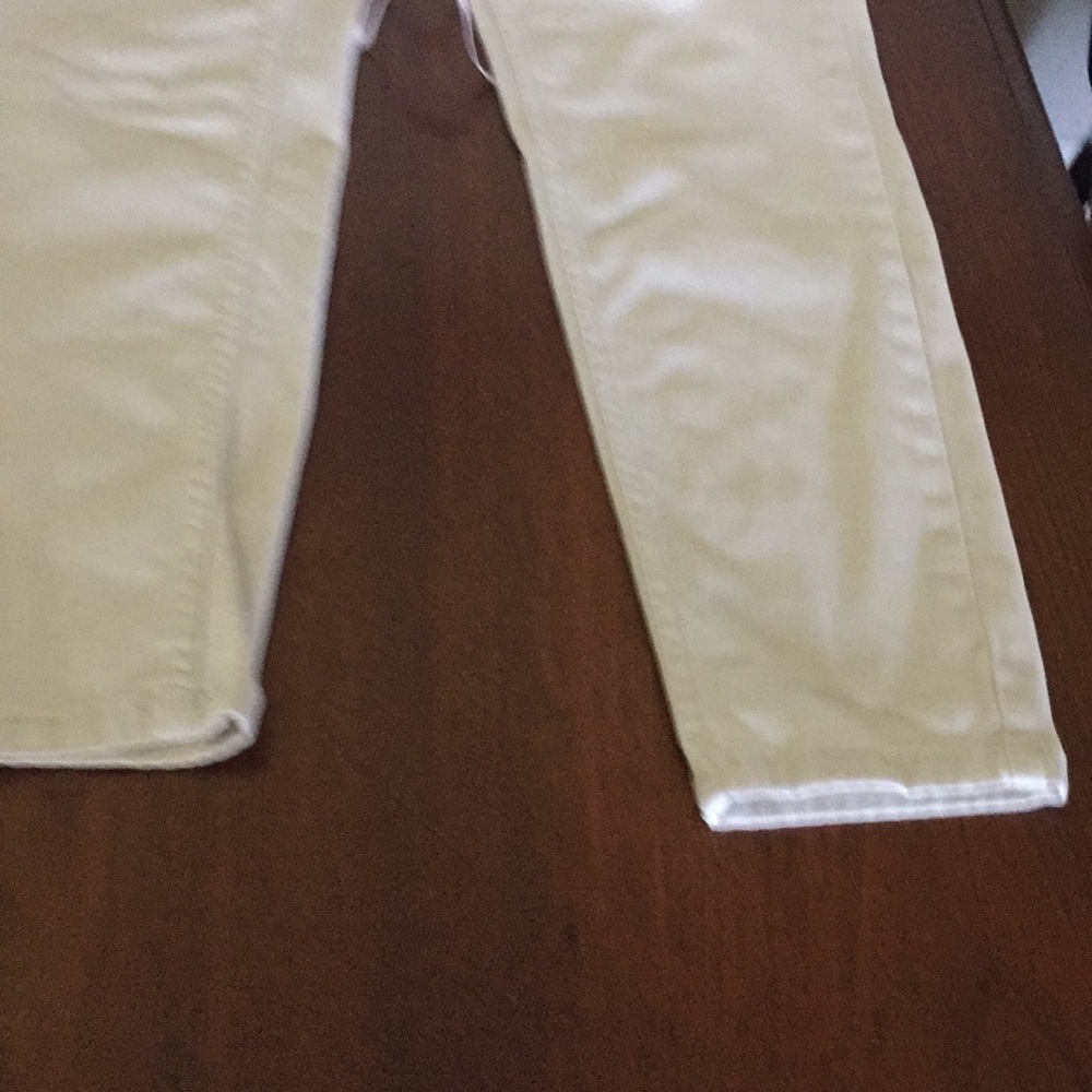 Khaki - Picture 4 of 4